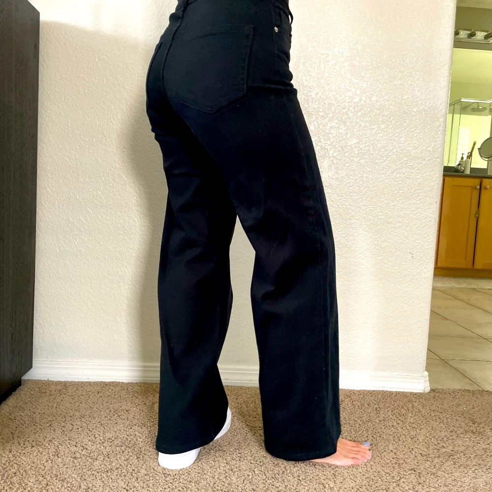 HM black jeans